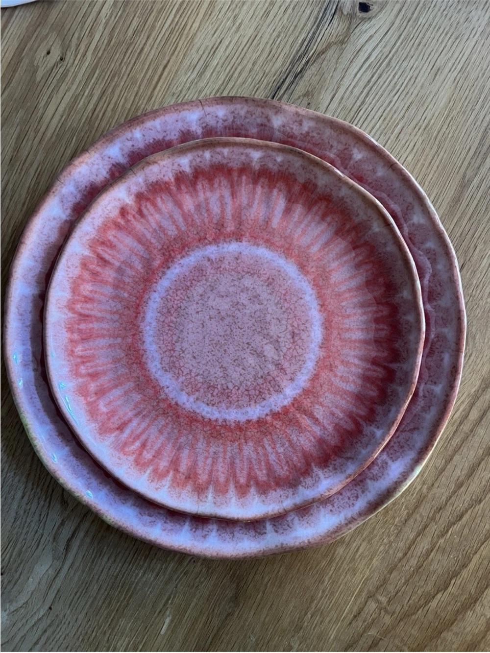 PIER ONE IMPORTS MELAMINE PLATES IN SEA SPLASH CORAL, COMBO SET OF 11.
